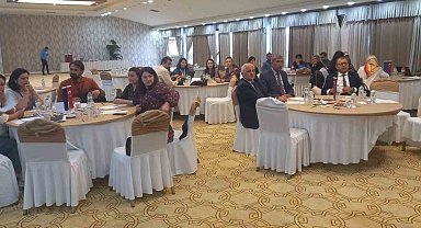 Kars'ta "Kadınlar Kooperatifler Yoluyla Güçlenmesi" Projesi