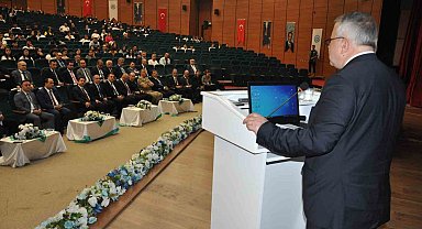 Kars'taki sempozyumda Doğu Anadolu'daki mezalimin izleri gözler önüne serildi