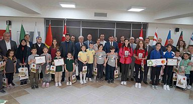 Kastamonu'da öğrenciler 1,5 tondan fazla atık pilin doğayı kirletmesini önledi