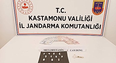 Kastamonu'ya getirdiği uyuşturucu maddeyi piyasaya sürmek isteyen şahıs gözaltına alındı