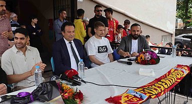 Kayserisporlu futbolculardan öğrencilere 'LGS' morali