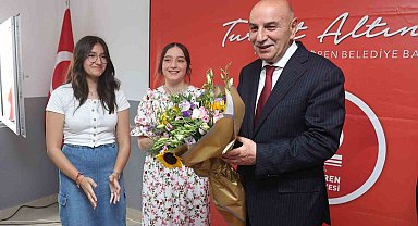 Keçiören Belediye Başkanı Altınok'tan LGS öğrencilerine motivasyon pastası