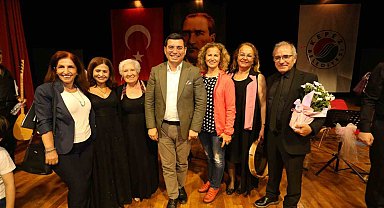 Kepez'de Anadolu'nun renkleri türkülerle dile geldi