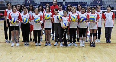 Kepez'in yaz spor okulları kayıtları başladı