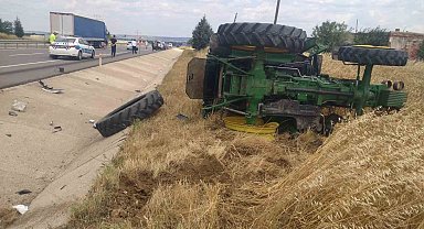 Keşan'da traktör ile otomobil çarpıştı: 2 yaralı