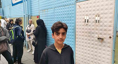 Kimliğini unutan abisinin imdadına koştu