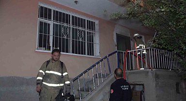 Kırıkkale'de 2 katlı evde yangın paniği