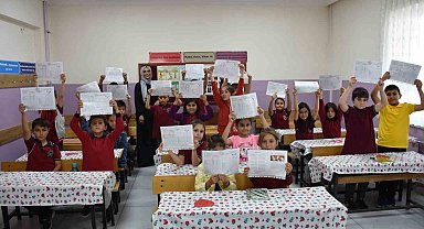 Kırıkkale'de 51 bin öğrenci karne aldı