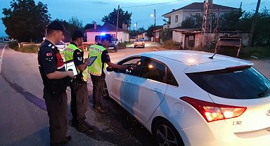 Kırklareli jandarması 2 yılda 28 bin 400 aracı denetledi