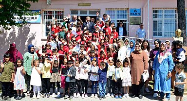 Kırşehir'de 46 bin 108 öğrenci karne heyecanı yaşadı