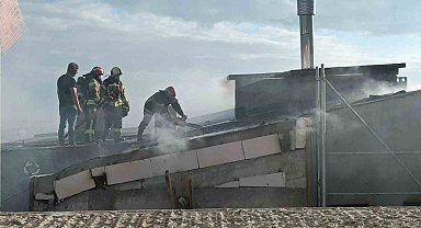 Kocaeli'de inşaat halindeki 8 katlı binanın çatısında yangın