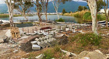 Kocagöl'de kaçak yapılar sökülüyor