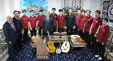 Konservatuvar gibi İmam Hatip Lisesi: Öğrenciler musiki topluluğu kurdu