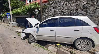 Kontrolden çıkan otomobil duvara çarparak durabildi: 1 yaralı