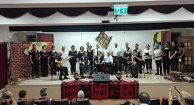 Köyceğiz'de Türk Halk Müziği korosu mest etti