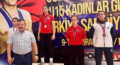 Kozanlı güreşçi aldığı derece ile milli takım kampına katılmaya hak kazandı