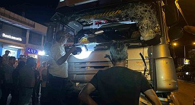 Kozluk'ta iki tır çarpıştı: 1 yaralı