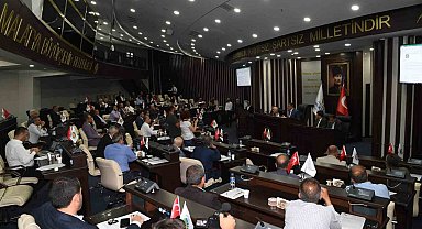 Kültür ve Turizm Bakanı Mehmet Nuri Ersoy'a Malatya'da Fahri Hemşerilik Beratı