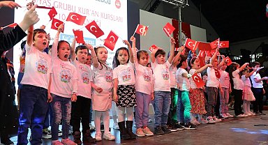 Kur'an Kursu öğrencileri, '10. Yıl Şenliği'nde buluştu