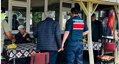 Kurban Bayramına sayılı günler kala jandarma merada çalışma başlattı