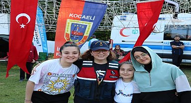 Kuruluş yıl dönümlerini çocuklarla kutladılar