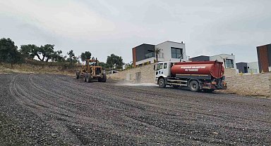 Kuşadası Belediyesi ilçede çalışmalarını sürdürüyor