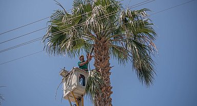 Kuşadası Belediyesi'nden bayram temizliği