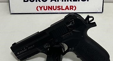 Kütahya'da bir kişinin üzerinde ruhsatsız tabanca ele geçirildi