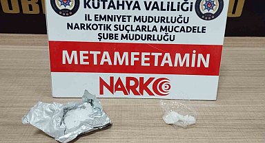 Kütahya'da durdurulan araçta uyuşturucu ele geçirildi