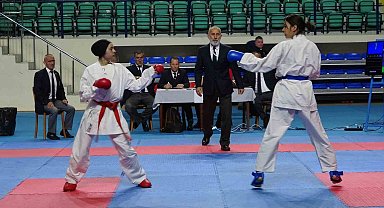 Kütahya'da Türkiye Gençler Karate Şampiyonası