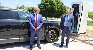 Kütahya'nın ilk Trugo şarj istasyonu DPÜ'ye kuruldu