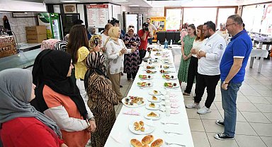 Lapseki Kiraz Festivalinde yemek yarışması düzenlendi