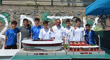 Lise öğrencileri bir yıl boyunca emek verdi: Bu maket statta yok yok