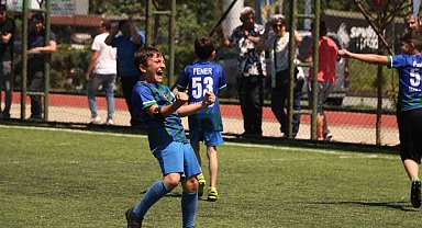 Mahalle muhtarları bu sefer teknik direktörlük yaptı