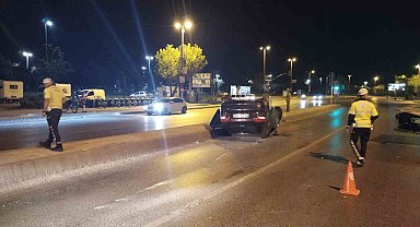 Maltepe'de kontrolden çıkan araç takla attı: 1 yaralı