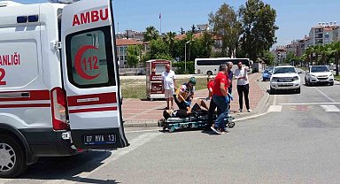 Manavgat'ta otomobil ile motosiklet çarpıştı: 1 yaralı