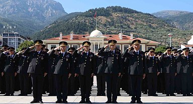 Manisa'da Jandarma Teşkilatının 184'üncü kuruluş yıl dönümü