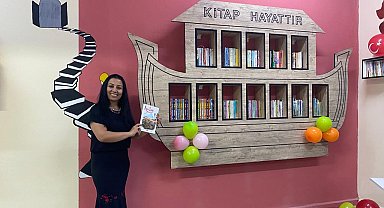 Manisalı öğretmen 7 yılda okullara 14 kütüphane kazandırdı