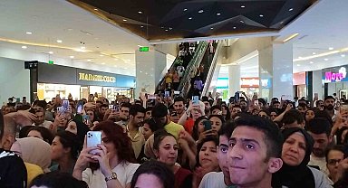 Mardian Mall'da düzenlenen konsere yoğun ilgi