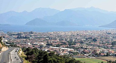 Marmaris'te ev ve arsa fiyatları yükseliyor, emlakçılar taleplere cevap veremiyor