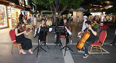 Marmaris'te sanat sokağa taştı