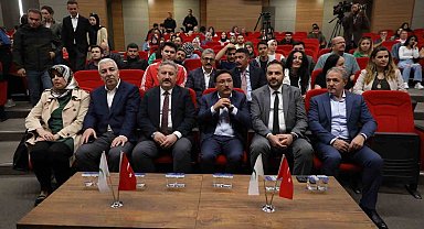 Melikgazi'de gençlere özel 'Milli Değerlerimiz Çanakkale' konferansı