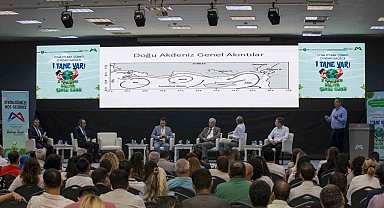 Mersin'de 'Temiz Akdeniz, Temiz Mersin' paneli