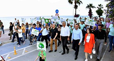 Mersinliler temiz bir çevre için yürüdü