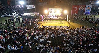 Mezitli'de 4. Örtü Altı Üzüm Festivali yoğun ilgi gördü