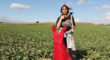 Mezuniyet elbisesi için tarlada çalışan 13 yaşındaki Narin'in hayalini gerçekleştirdiler