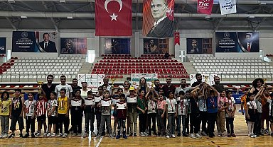 Minikler hem eğlendi hem öğrendi