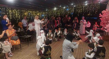 Miniklerin mezuniyet coşkusu