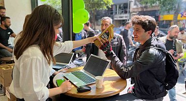 Moto kuryelere bayram hediyesi