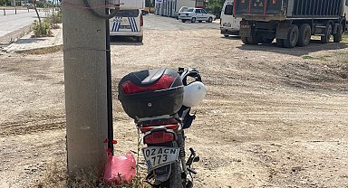 Motosiklet kamyona çarptı: 1 yaralı